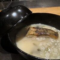 きたしんち 弓場慎之佑 - 