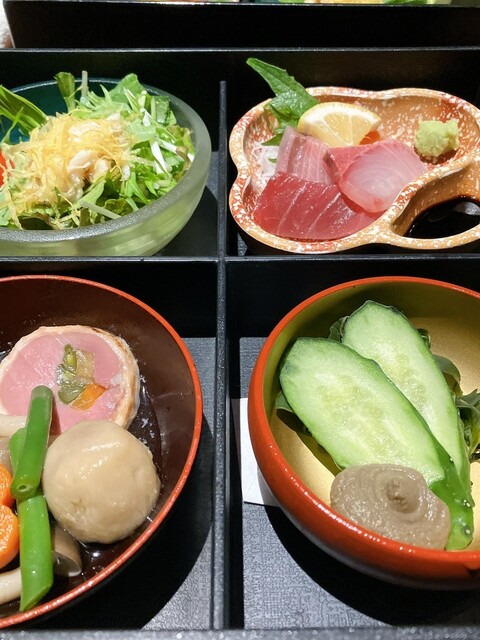 Seafood Nihonshu Hokkori Kasumigaseki Ten photo 3