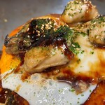 お玉のキャベツ - 肉玉そば牡蠣トッピング