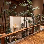 比内地鶏と国産本マグロ 千の庭 - 