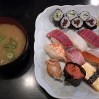 かぐら坂 新富寿司 - 