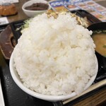 わ楽 - 2か月ぶりの“ハマさん盛り”のご飯…