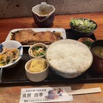 食房 四季 - 