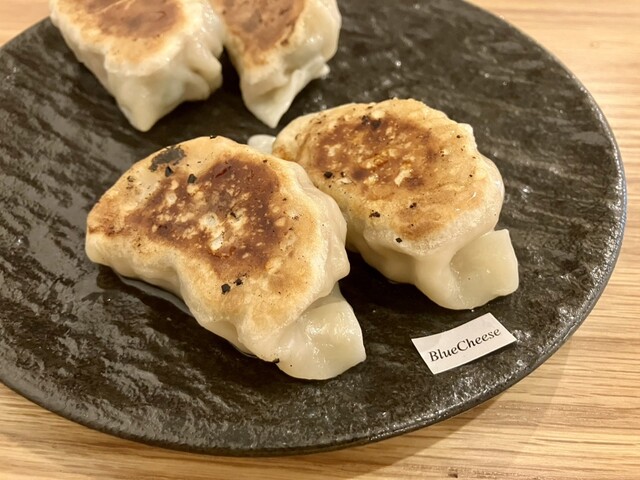 ギョウザページ 中評価】CGC ショッパーズプライス パリパリの羽根つき 餃子