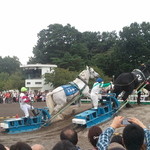 馬事公苑 売店 - 馬の息使いが聞こえてきます　（2011 愛馬の日）