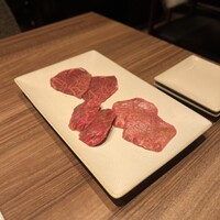焼肉うしごろ 新宿三丁目店 - 
