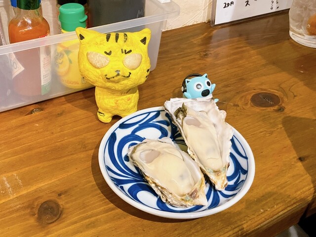 地方住み牡蠣好き大学生 牡蠣 カキ 殻付き 生食用 LLサイズ 10個 2kg 北海道 厚岸産 マル