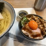 中華蕎麦 采ノ芽 - 豚飯