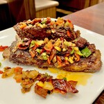 湖南人家 - 20250117スペアリブの香料煮揚げ 2本 1,155円