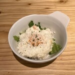 鍋と牡蠣と寿司 痛風屋バル - 