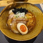 煮干しらーめん 波乃にぼる - 古式煮干し醤油ラーメン