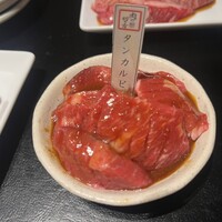 焼肉専科 肉の切り方 日本橋本店 - 