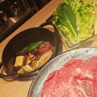 すき焼 しゃぶしゃぶつかだ KITTE大阪店 - 