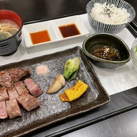 鉄板ダイニング 芳 - 