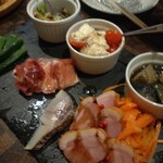 バール 青ィ印 - 前菜5種盛り（3人分）