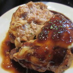 おいしい台所12カ月 - ハンバーグの厚みを見て！