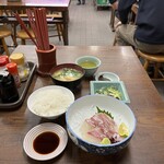 金時食堂 - 鯛のお造り、ごはん小、みそ汁、ぬた