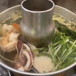 旅人シェフのタイ食堂 KHAO - チムチュム