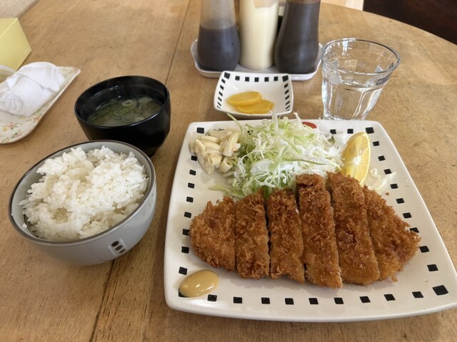 とんかつ とんかつ新宿さぼてん イオン三好ショッピングセンター店の