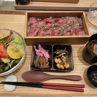 近江牛もりしま 寛閑観ここ滋賀店 - 