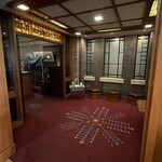 オールドインペリアル バー - エントランス2