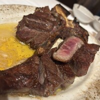 ベンジャミンステーキハウス KITTE大阪店 - 