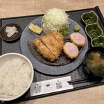 とんかつ 四十三番 - 半リブロース・ヒレ御膳