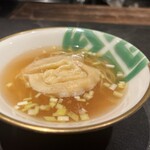 仁修樓 - 上湯海老雲吞麺