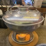 旅人シェフのタイ食堂 KHAO - チムチュムの鍋(※トムヤム鍋)