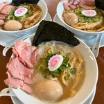 鶏そば さとる - 