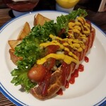 CHILLAX BURGERS&WINE - プレーンドッグ