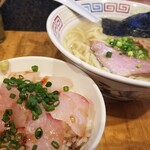 塩そば専門店 桑ばら - トロ鰹の丼とイリコ鰹出汁の塩そば定食