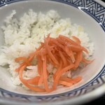 吉野家 - やはり吉ギュー来たら紅生姜食べたいのです…