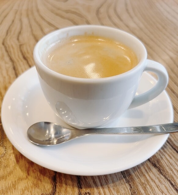 LIVE COFFEE Akihabara Ten photo 2