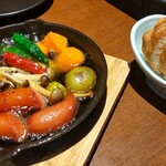 チーズとお肉の個室バル くれいじーグリル 福岡天神店 - 