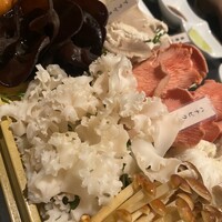 Shangri-La’s secret 表参道店 - 