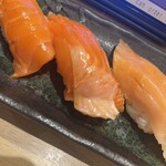 札幌魚河岸 五十七番寿し 東京駅店 - 