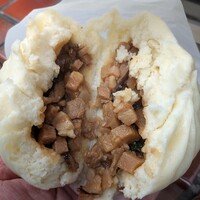 横浜中華街 北京飯店 - 五目肉まん@\600円