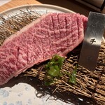 純和牛焼肉 無限亭。 - 