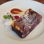 Bistro Canaria - クルミのブラウニー