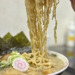 らー麺　Do・Ni・Bo - 平打ちのビロビロビロ太麺をリフトUP⤴️