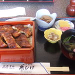 魚しげ - うな重・竹。税込3,024円