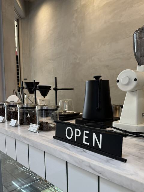 bugiugi coffee stand photo 5