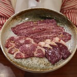 焼肉ホルモン 亀萬 - 