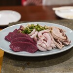 焼肉ホルモン 亀萬 - 