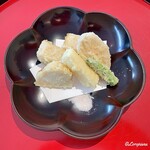 日本料理 藤井 - 名物の胡麻豆富に旬菜の天ぷら
