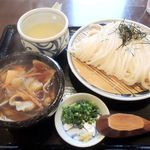 讃岐の香り 石川うどん - 肉汁うどん