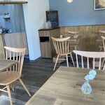 Bluebell  - 他のテーブルは予約席になっていた