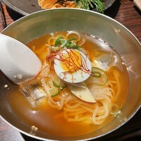 李休 千日前 - 