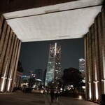 REVO BREWING - 帰り道にランドマークタワーを撮影✨️